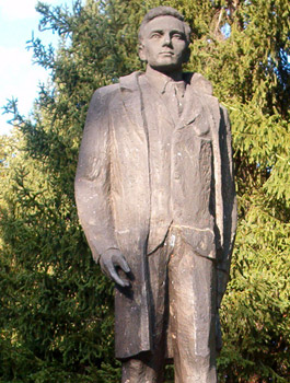 ��������